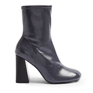 Topshop Brody Gray Stretch Ankle Boot Size 8